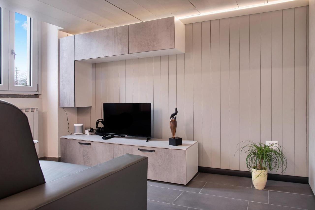 Efihouse Lago Maggiore Apartment Luino Ngoại thất bức ảnh