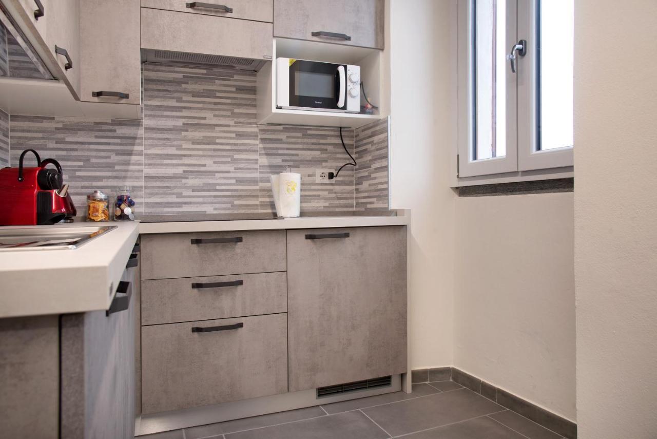 Efihouse Lago Maggiore Apartment Luino Ngoại thất bức ảnh